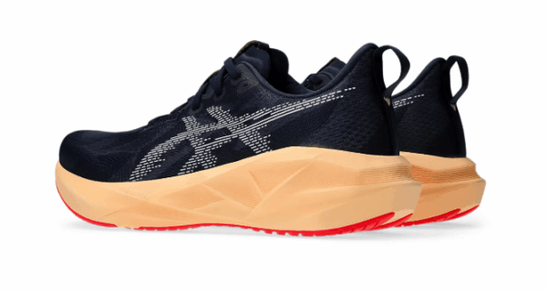 Asics Men's Novablast 5 - Image 5