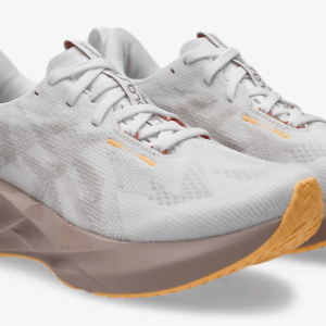 Asics Women's Novablast5